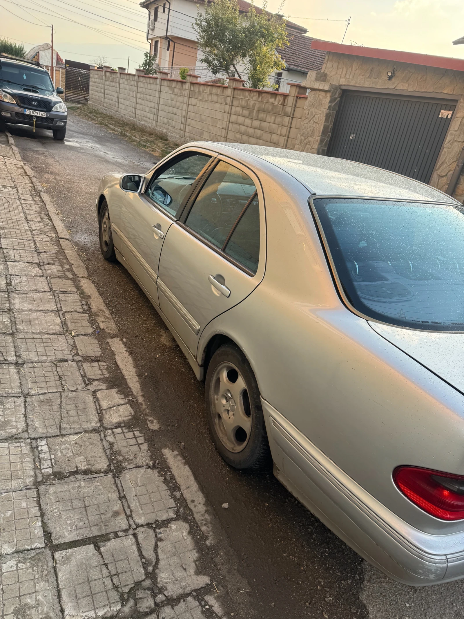 Mercedes-Benz E 320 3.2 - 197 коня , снимка 4 - Автомобили и джипове - 55803369