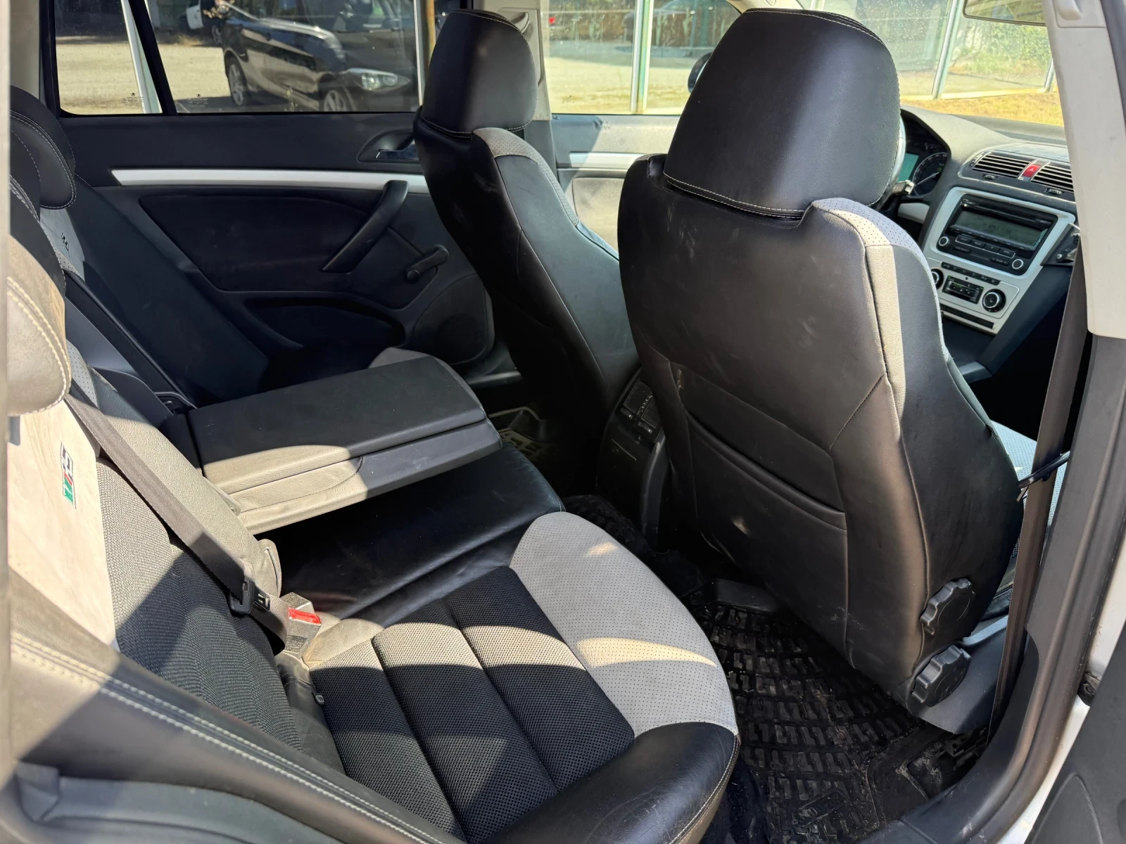 Skoda Octavia DSG+ BiXenon+ Euro4+ VRS-optick, снимка 9 - Автомобили и джипове - 55830727