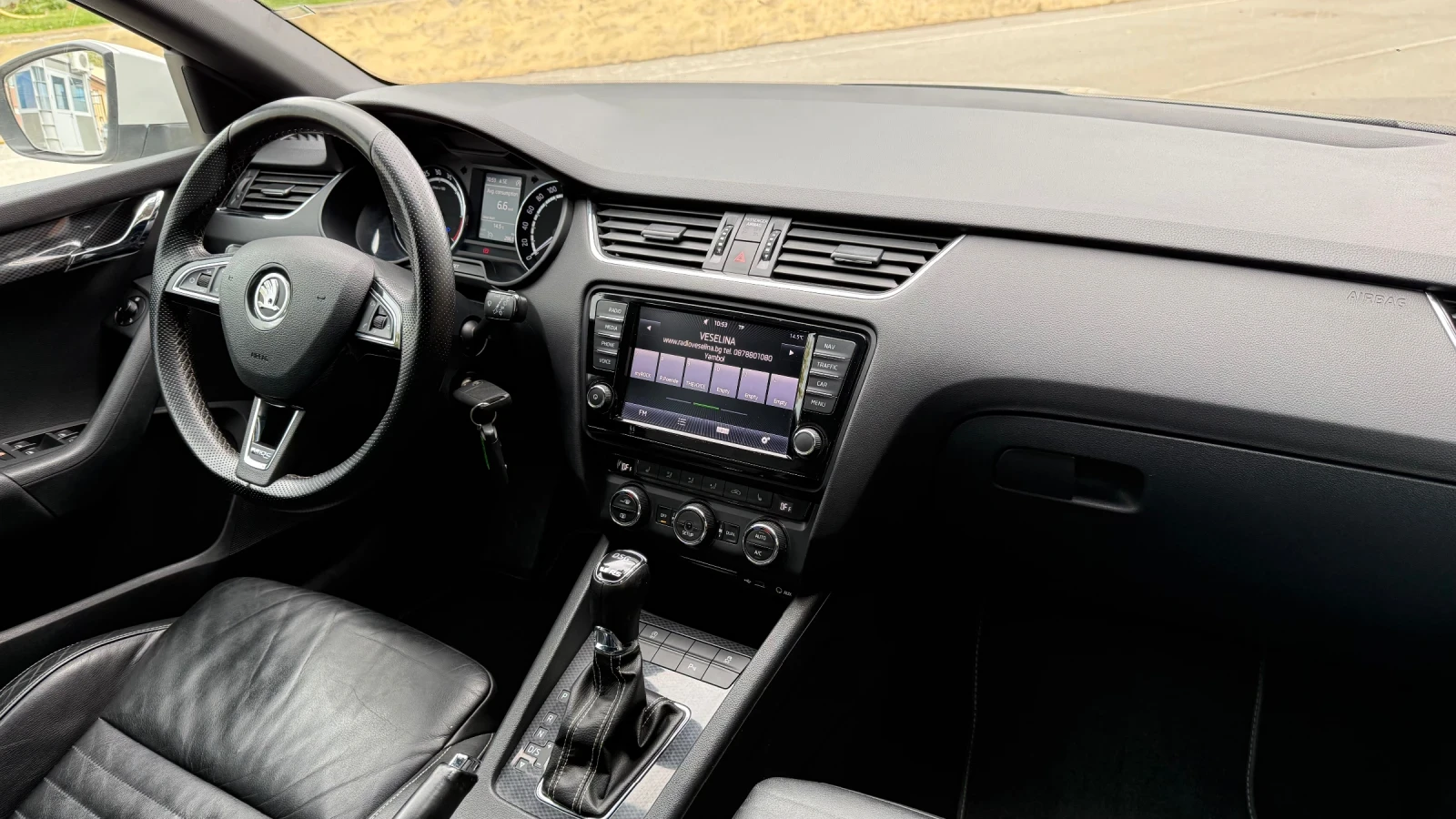 Skoda Octavia VRS* DSG* ПОДГРЕВ* NAVI* DISTRONIC* TOP, снимка 12 - Автомобили и джипове - 55849920