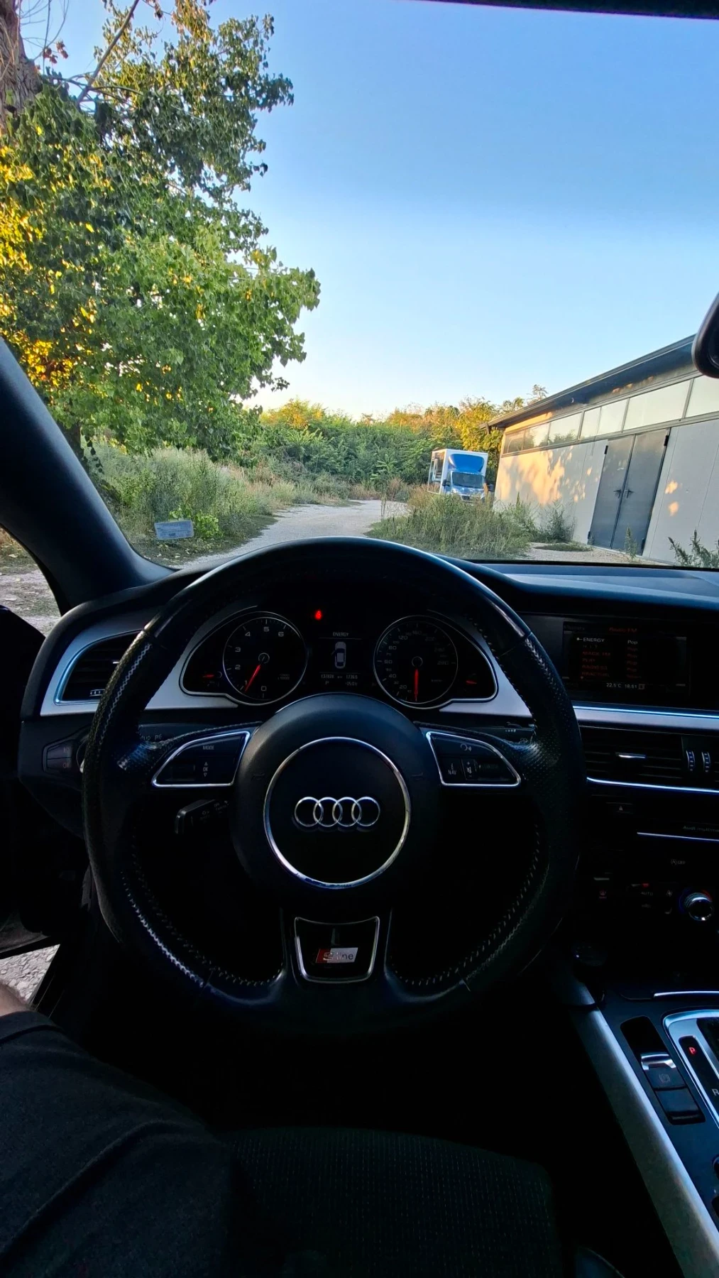 Audi A5 2.0 TFSI quattro S tronic 230 к.с., снимка 7 - Автомобили и джипове - 56154670