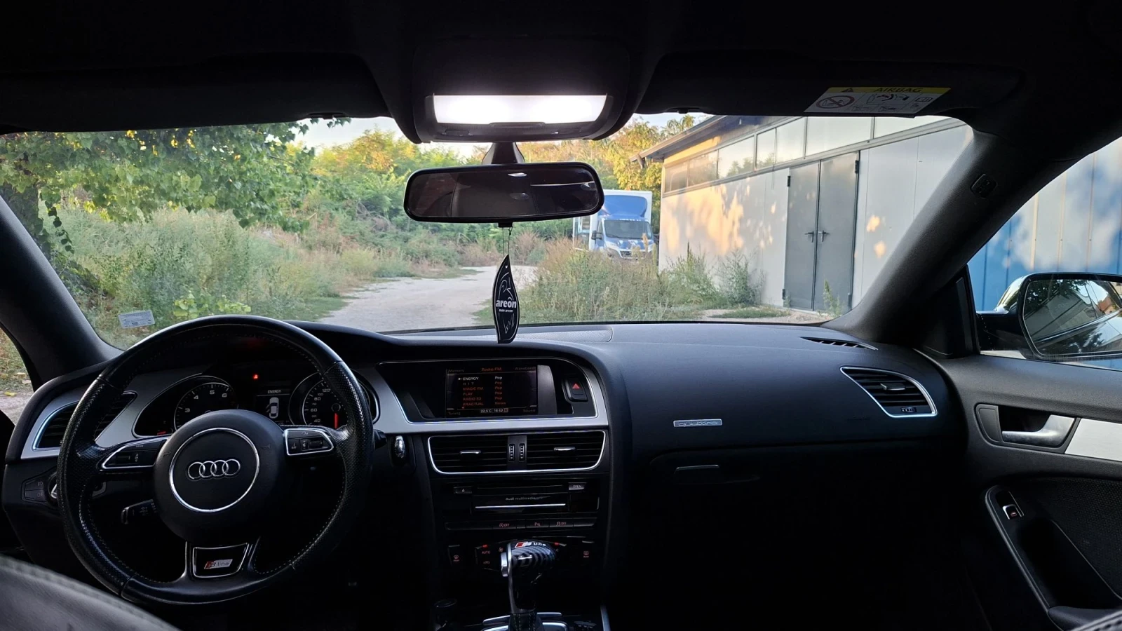Audi A5 2.0 TFSI quattro S tronic 230 к.с., снимка 10 - Автомобили и джипове - 56154670
