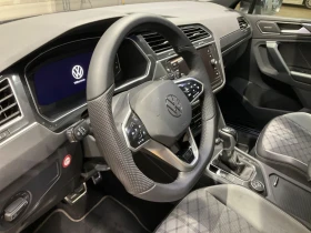 VW Tiguan R-Line* 4motionDSG* Matrix* 360* Harman, снимка 16