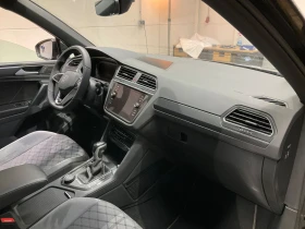 VW Tiguan R-Line* 4motionDSG* Matrix* 360* Harman, снимка 14