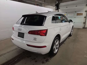 Audi Q5 * PROGRESSIV * CARFAX * 2 КЛЮЧА * ПАНОРАМА * , снимка 3