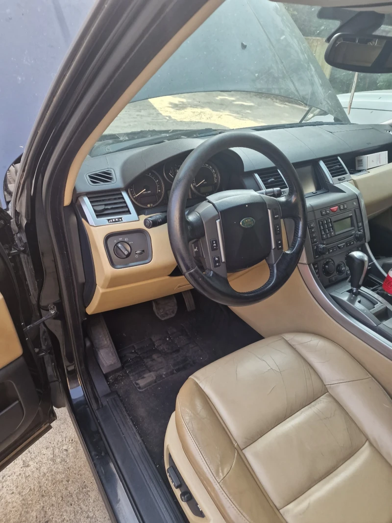 Land Rover Range Rover Sport, снимка 4 - Автомобили и джипове - 47286192