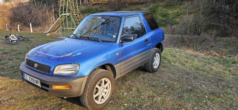 Toyota Rav4, снимка 1 - Автомобили и джипове - 49192085