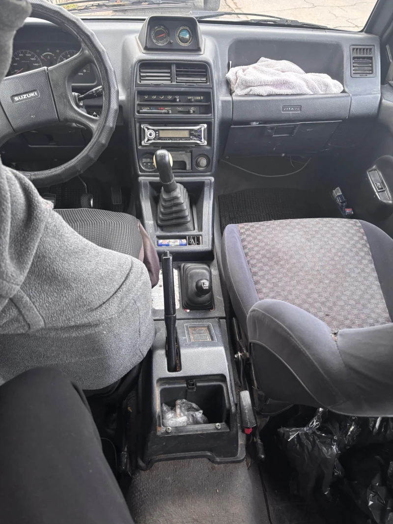 Suzuki Vitara, снимка 8 - Автомобили и джипове - 52699977