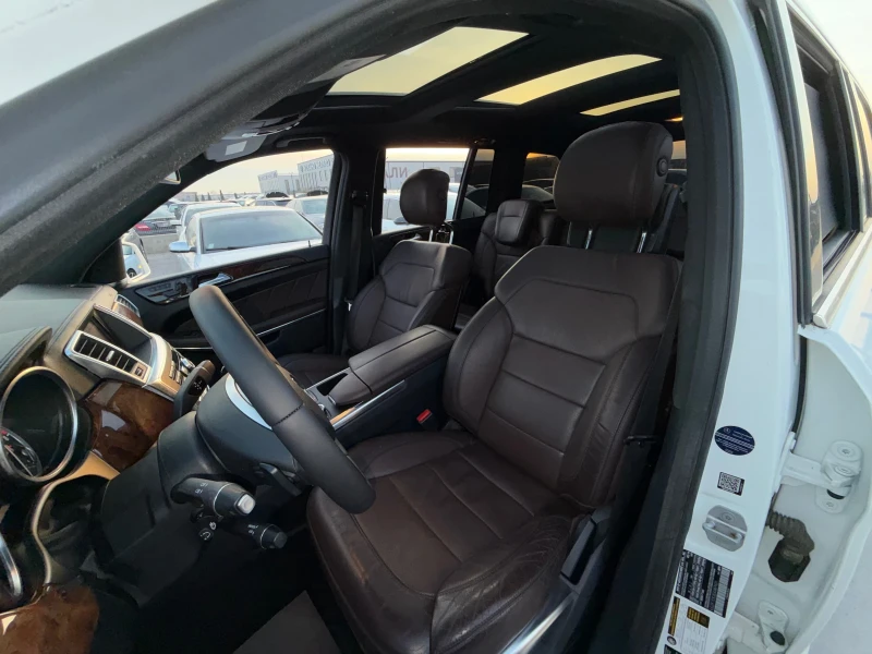 Mercedes-Benz GL 550 Full-AMG* 360-cam* Панорама* , снимка 8 - Автомобили и джипове - 52842375