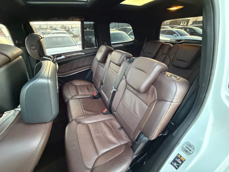 Mercedes-Benz GL 550 Full-AMG* 360-cam* Панорама* , снимка 16 - Автомобили и джипове - 52842375