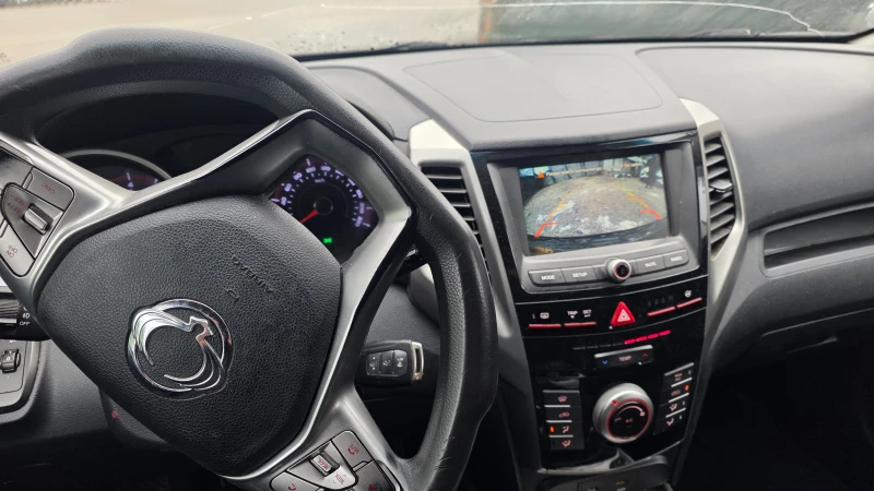 SsangYong Tivoli 1.6i gaz, снимка 10 - Автомобили и джипове - 52978839