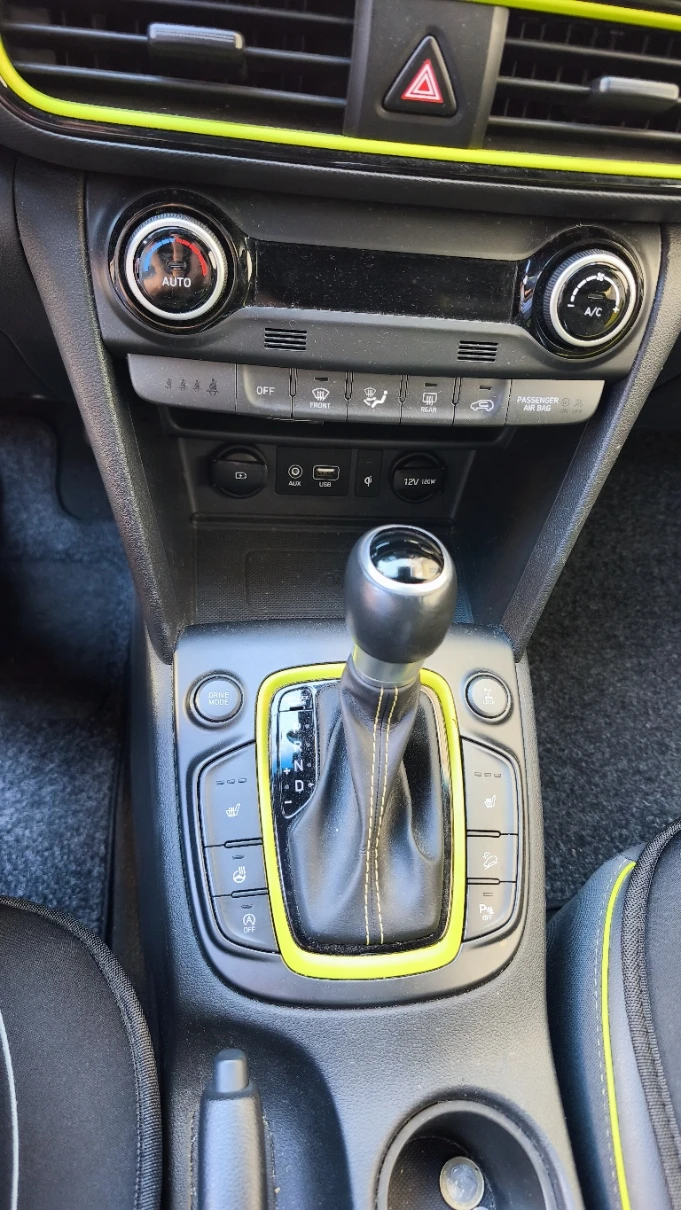 Hyundai Kona 4x4 1.6 40000km, снимка 10 - Автомобили и джипове - 56198752