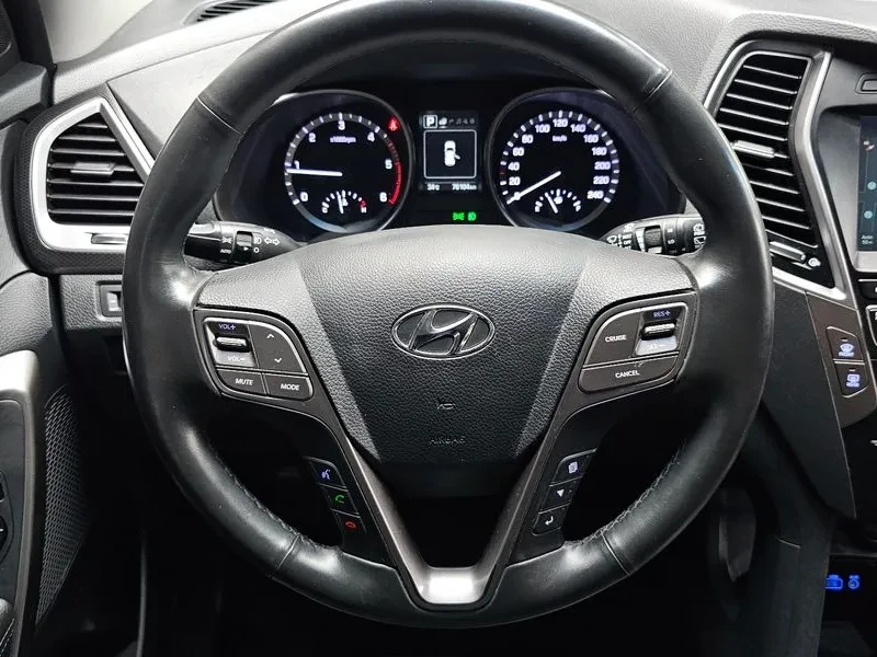 Hyundai Santa fe 2.0 2WD PREMIUM, снимка 12 - Автомобили и джипове - 56354198