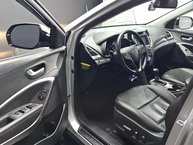Hyundai Santa fe 2.0 2WD PREMIUM, снимка 10 - Автомобили и джипове - 56354198