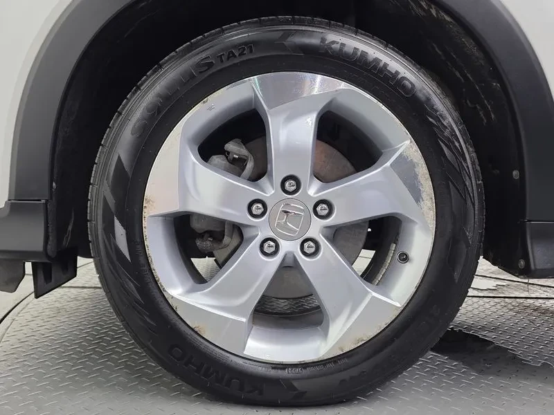 Honda Hr-v 1.8, снимка 9 - Автомобили и джипове - 56565519