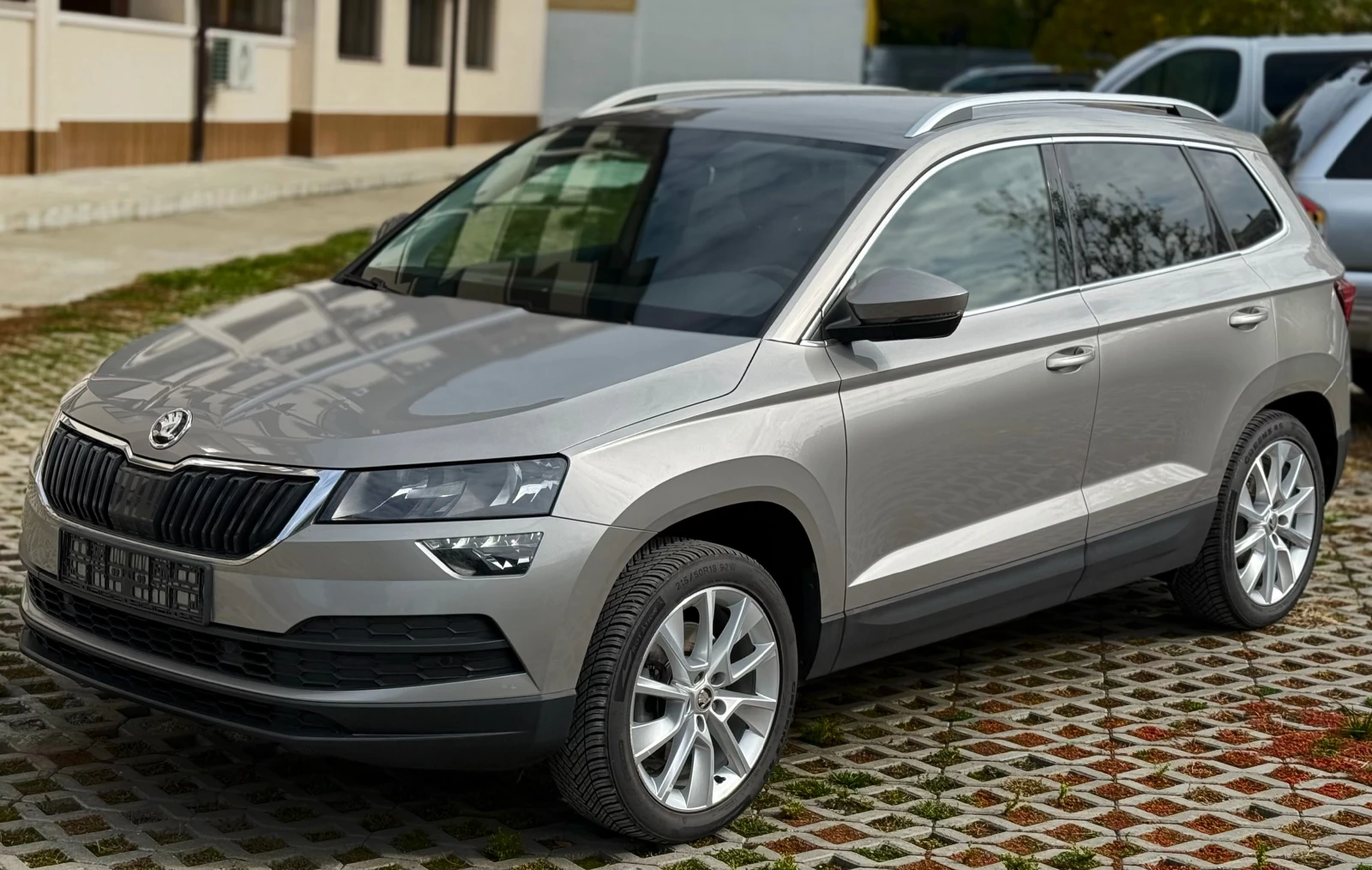 Skoda Karoq 1.5 TSI ACT 150кс Автомат  - изображение 2