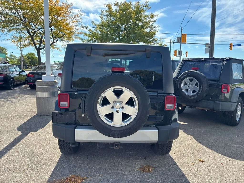 Jeep Wrangler * Sahara * CARFAX * БЕЗ ПЪРВОНАЧАЛНА ВНОСКА - изображение 4