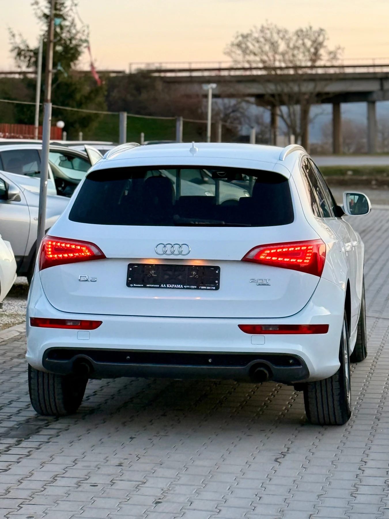 Audi Q5 Quattro* Нов внос* Реална* Топ Състояние* Бартер*  - изображение 8