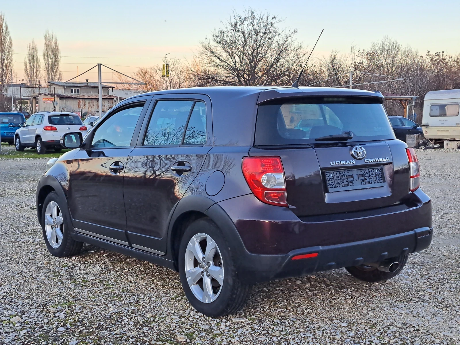 Toyota Urban Cruiser 1.3 i  100k.c - изображение 3