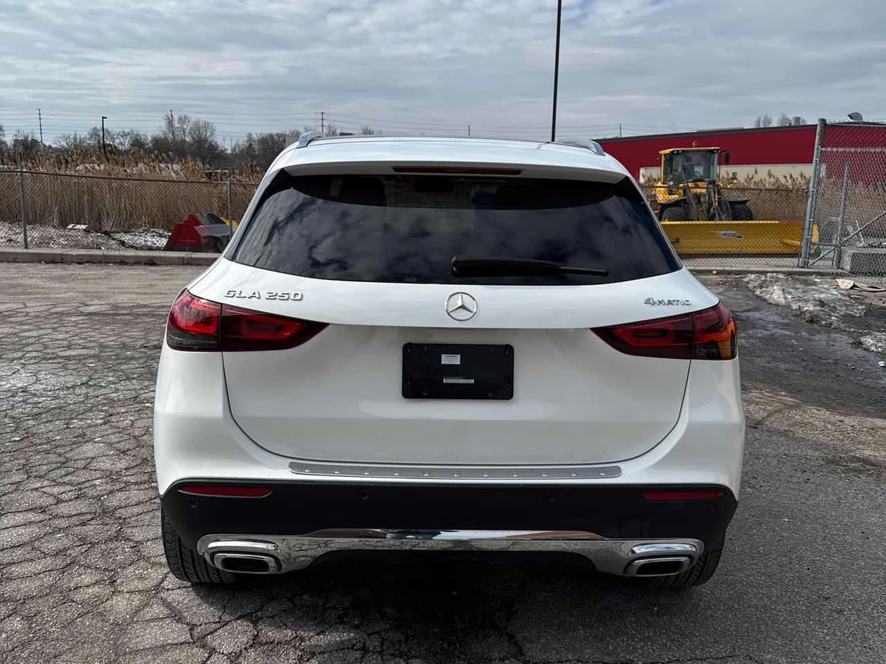 Mercedes-Benz GLA 250 * ЛИЦЕНЗИРАН ПРОДАВАЧ* , снимка 5 - Автомобили и джипове - 54328104