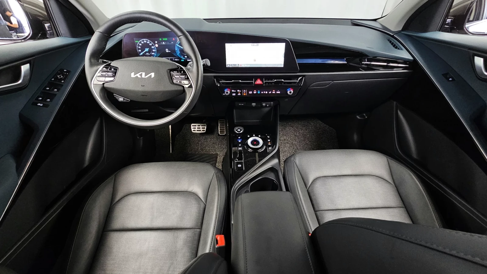 Kia Niro 2024* Signature* HYBRID* 35.427KM* ������ ���� | Mobile.bg � ����������� 5
