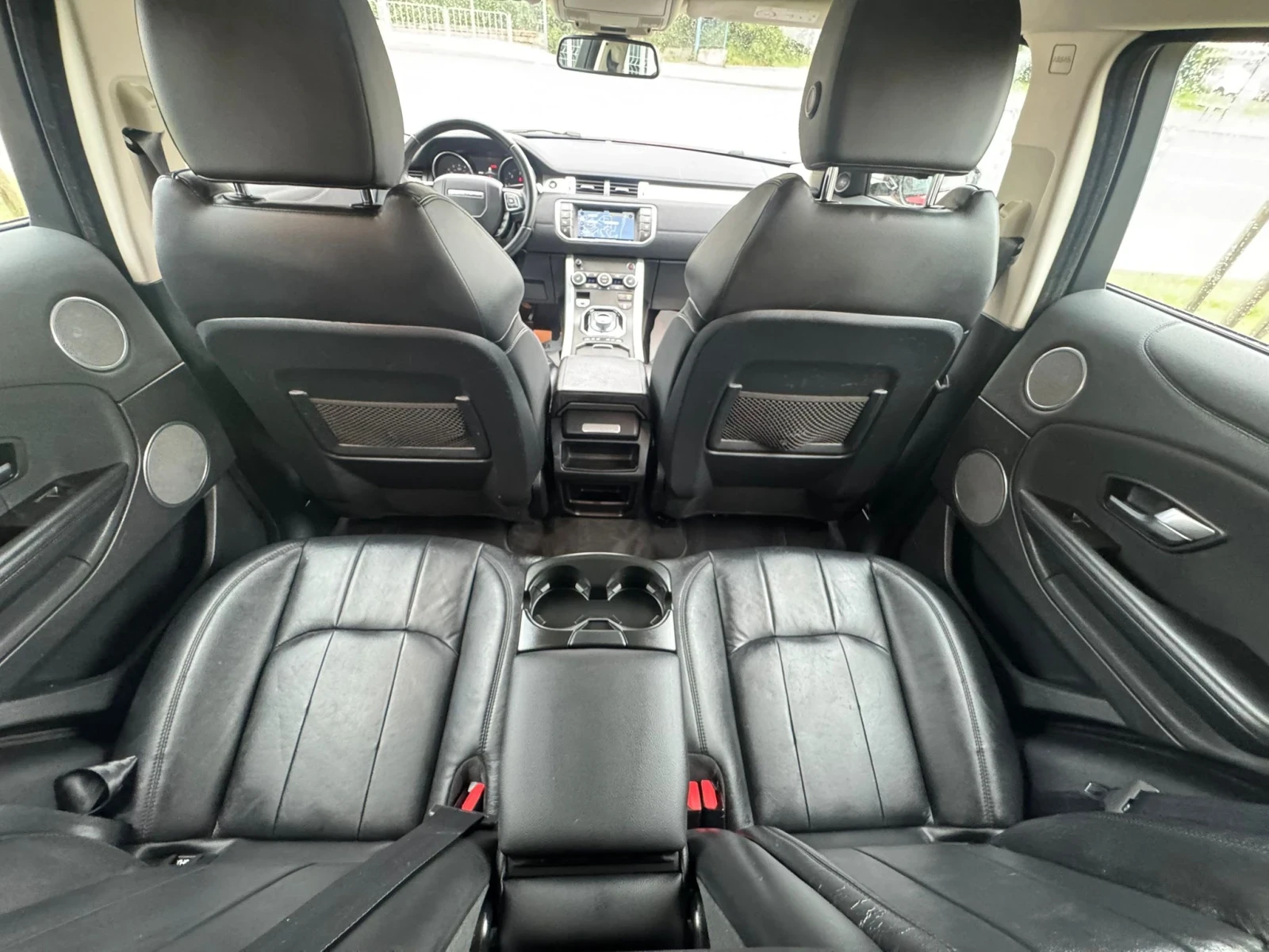 Land Rover Range Rover Evoque 2.0D/4x4/NAVI, снимка 11 - Автомобили и джипове - 54661055