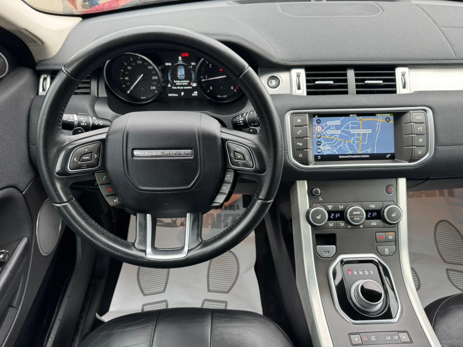 Land Rover Range Rover Evoque 2.0D/4x4/NAVI, снимка 9 - Автомобили и джипове - 54661055