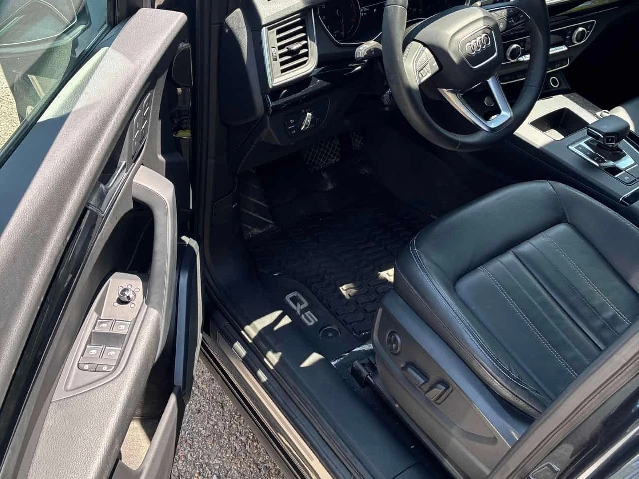 Audi Q5 * Komfort * CARFAX * ������ ���������������� *  | Mobile.bg � ����������� 5