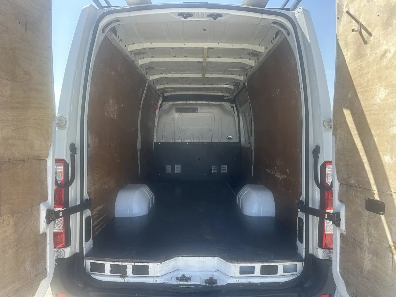 Renault Master, снимка 9 - Бусове и автобуси - 46971376