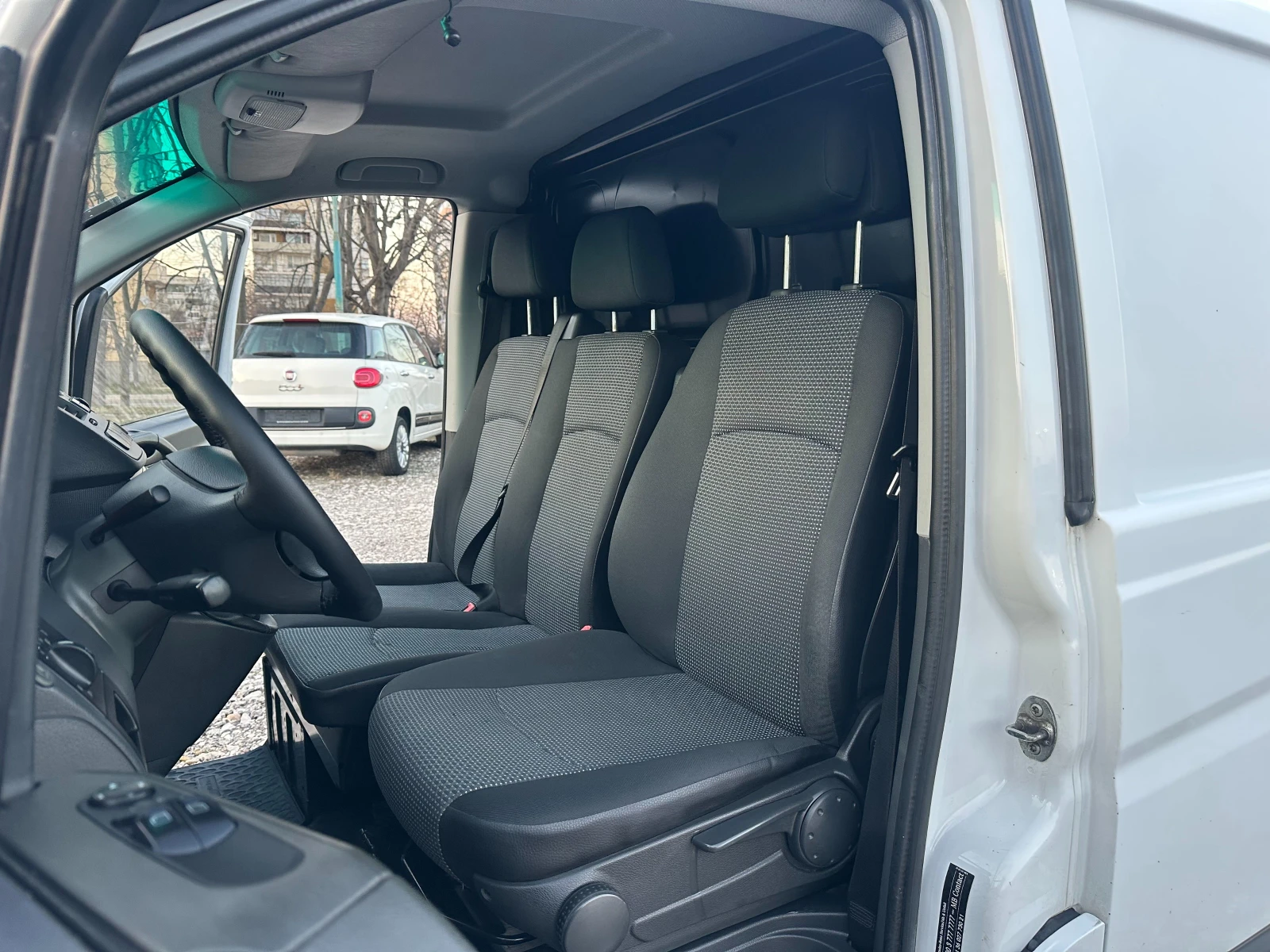 Mercedes-Benz Vito 2.2CDI 136kc, снимка 9 - Бусове и автобуси - 53838039