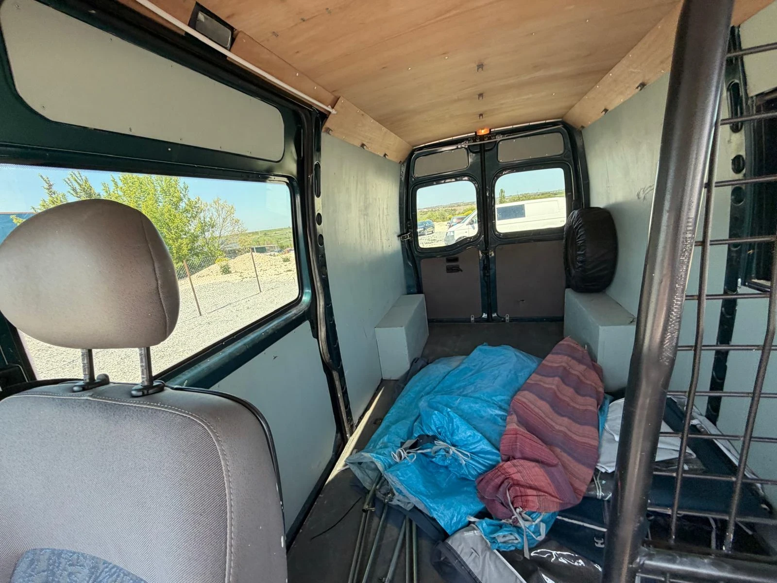 Renault Master 2.8 TDI, снимка 11 - Бусове и автобуси - 54441301