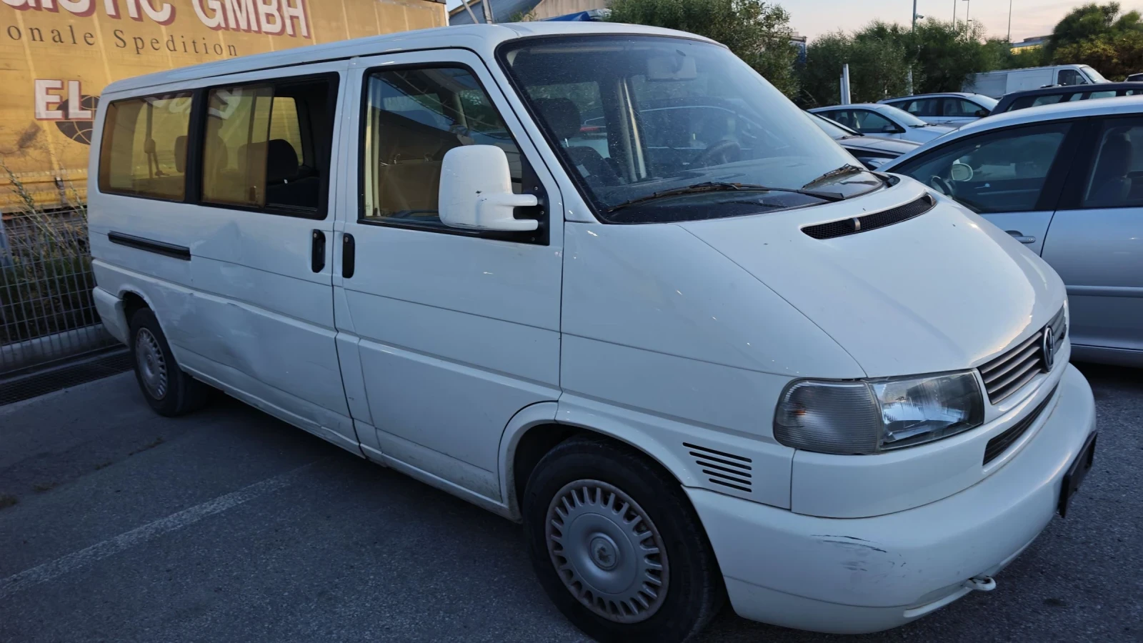VW Transporter 2.5tdi, снимка 4 - Бусове и автобуси - 55268968