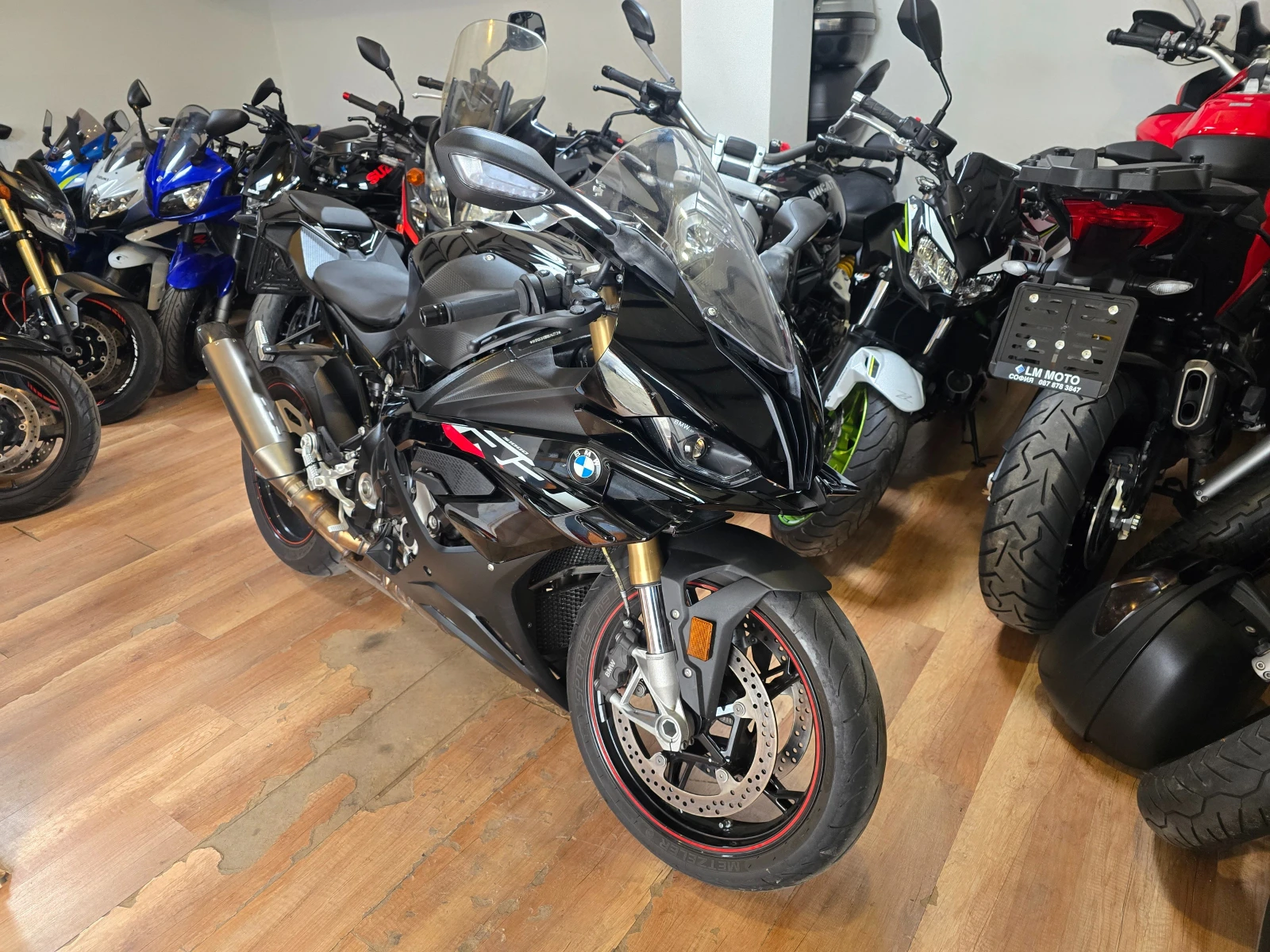 BMW S 1000rr модел 2023/2024 г. - изображение 8