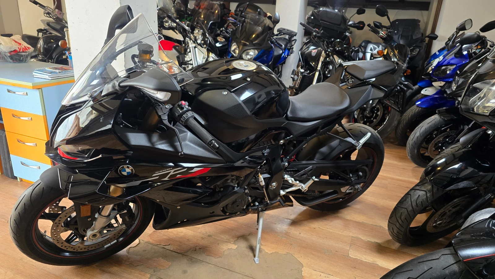 BMW S 1000rr модел 2023/2024 г. - изображение 9