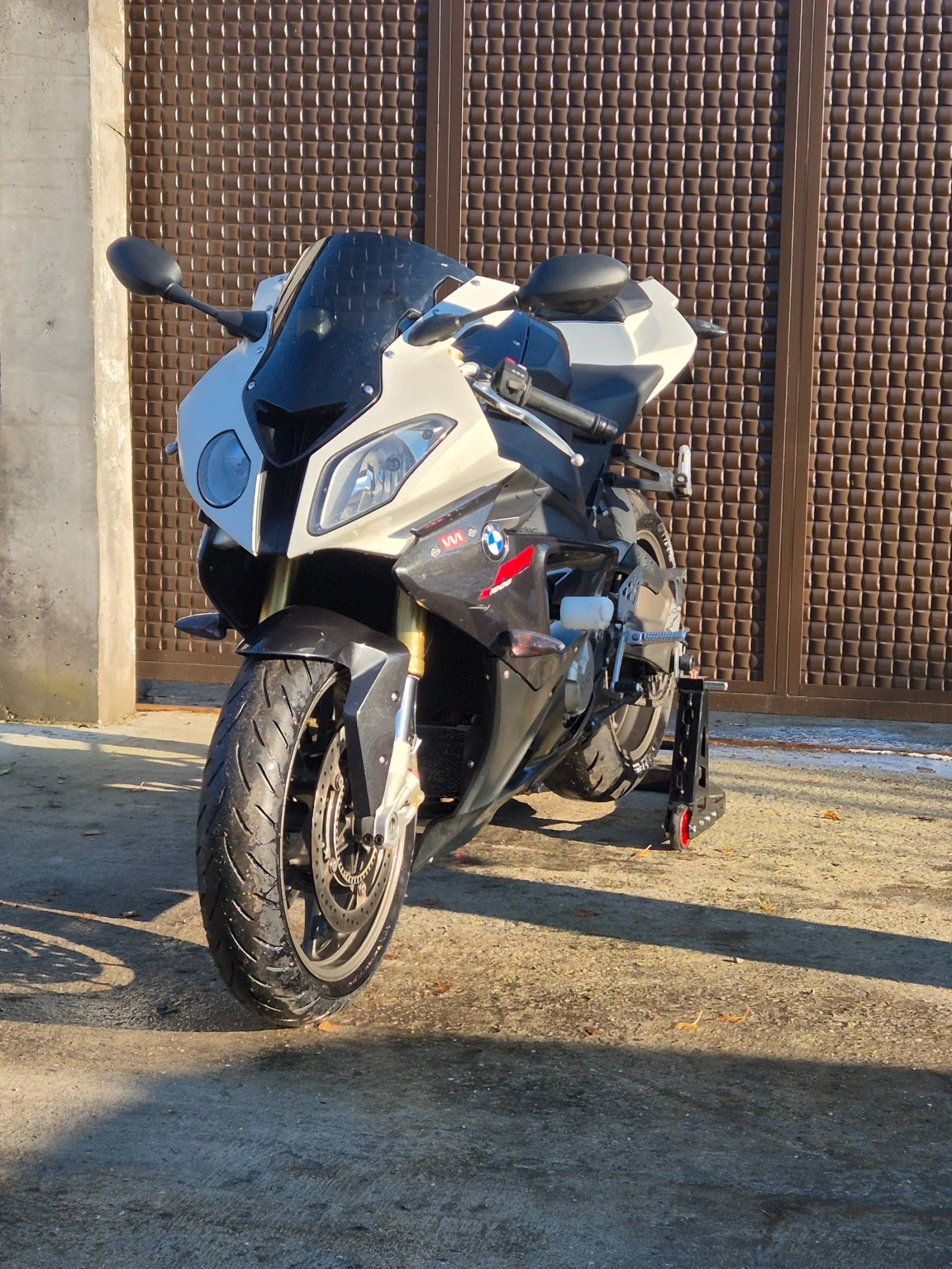 BMW S  - изображение 2