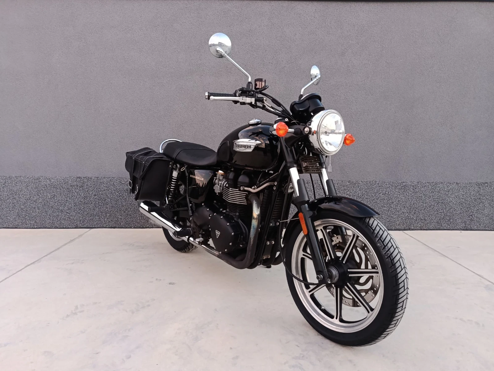 Triumph Bonneville T 100 | Mobile.bg � ����������� 8