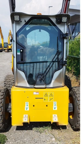 Мини челни товарачи Друга LIUGONG 385 B, снимка 6