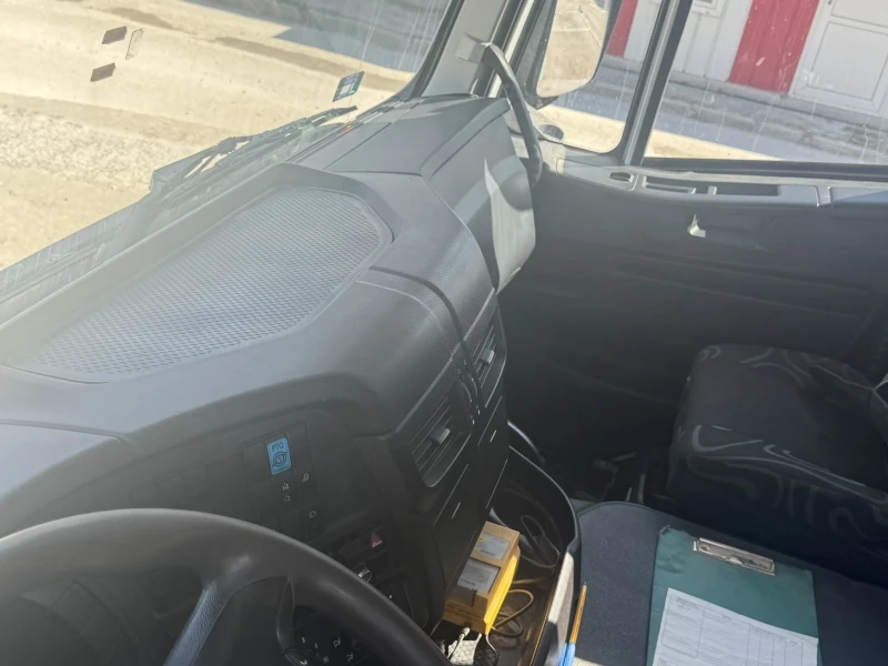 Бетон помпа Iveco TRAKKER 500, снимка 5 - Индустриална техника - 52670327