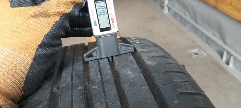 Гуми Летни 215/60R17, снимка 4 - Гуми и джанти - 31997134