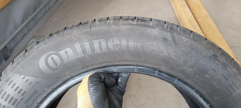 Гуми Летни 215/60R17, снимка 5 - Гуми и джанти - 31997134