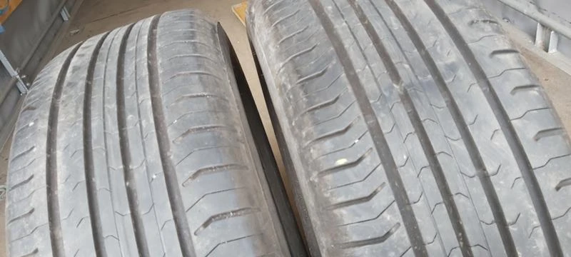 Гуми Летни 215/60R17, снимка 2 - Гуми и джанти - 31997134