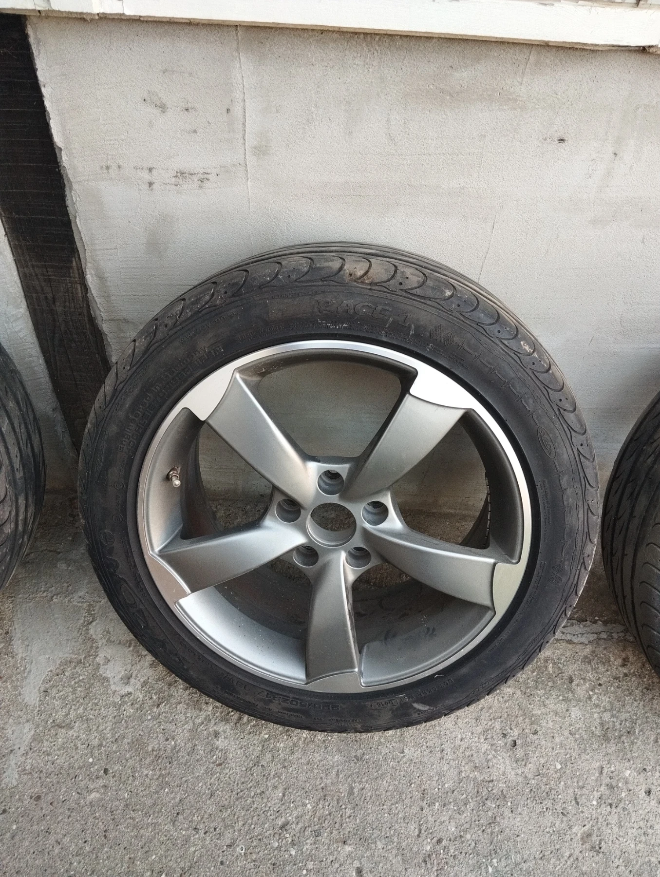 Джанти за Audi, снимка 7 - Гуми и джанти - 54543783