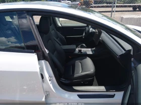 Tesla Model 3 Long Range Dual Motor All-Wheel Drive, снимка 5