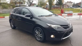 Toyota Auris КАПАРИРАНА, снимка 7