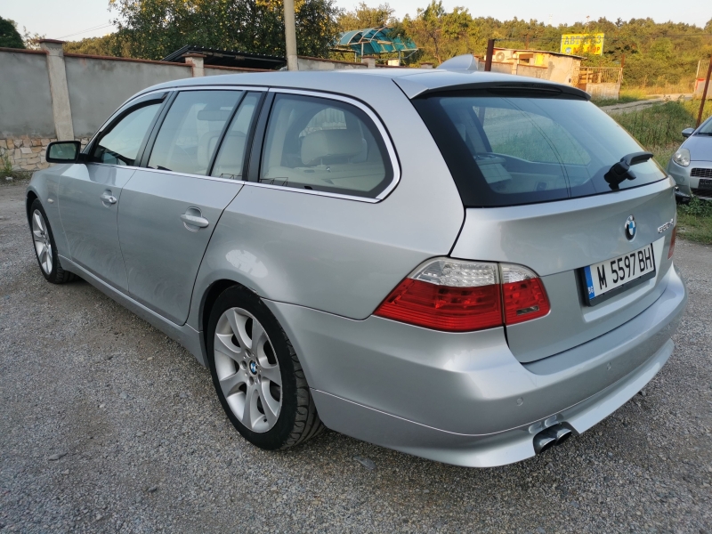 BMW 530 3.0D 4x4 facelift, снимка 7 - Автомобили и джипове - 37728639