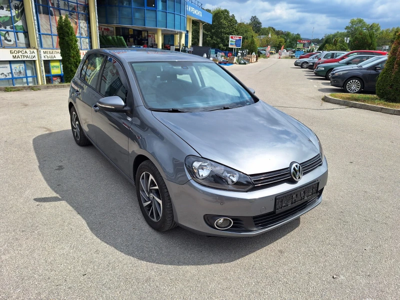 VW Golf 1.2 бензин , снимка 3 - Автомобили и джипове - 47076026