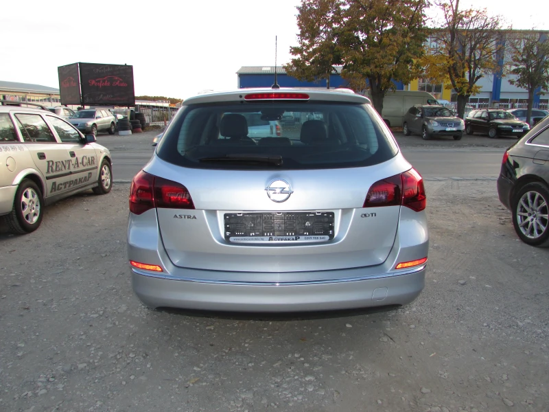 Opel Astra 1.6CDTI COSMO EU6B, снимка 4 - Автомобили и джипове - 47840713