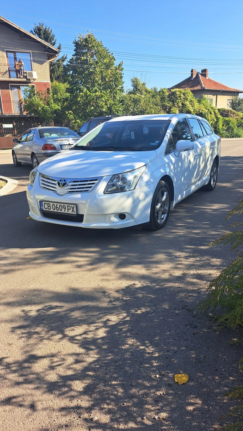 Toyota Avensis АВТОМАТ, снимка 5 - Автомобили и джипове - 48073492