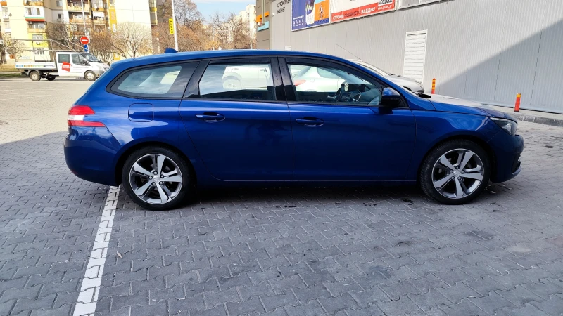 Peugeot 308 комби, снимка 7 - Автомобили и джипове - 48639244