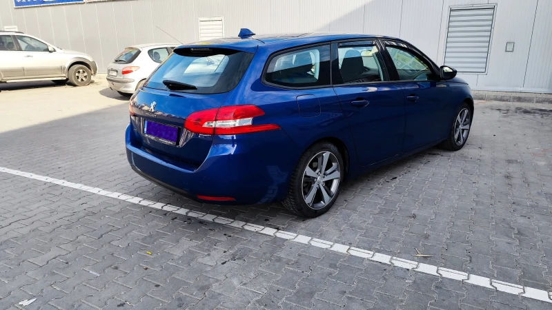 Peugeot 308 комби, снимка 6 - Автомобили и джипове - 48639244