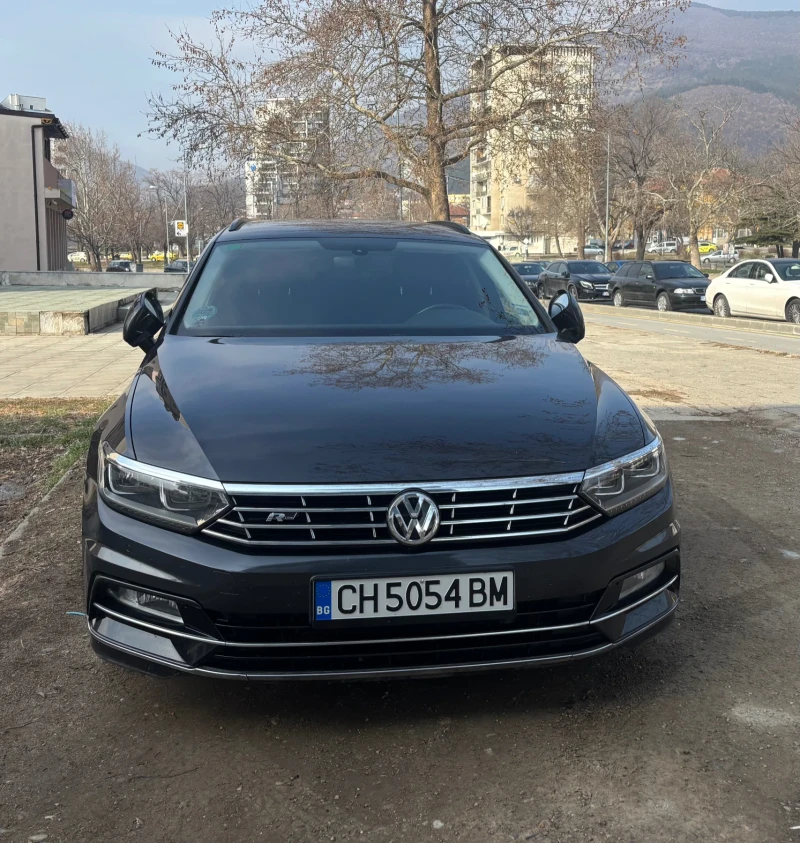 VW Passat R line, снимка 9 - Автомобили и джипове - 49281952